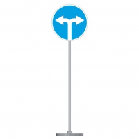 Знак дорожный "Движение направо или налево" 4.1.6 типоразмер 40 на стойке с основанием 3кг - «globural.ru» - Кировград